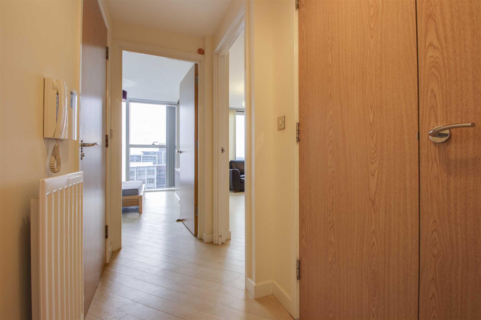 Manhattan House, Central Milton Keynes, Milton Keynes